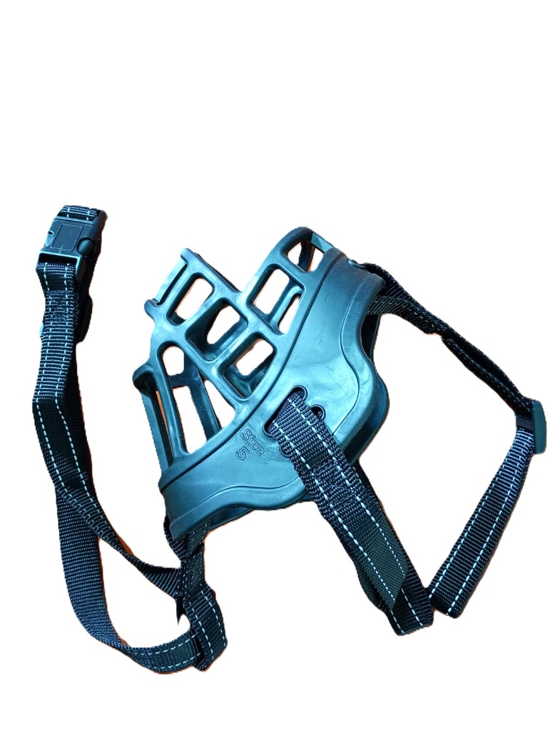 BOZAL CANASTA DE SILICONA TALLA 5 M-156